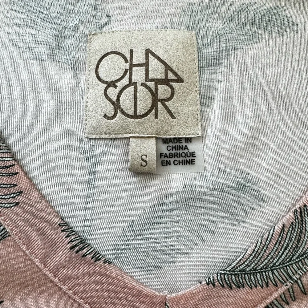 NWOT Chaser Coral GreenTropical Palm Leaf Print Super Soft T-Shirt Dress SZ S - Picture 3 of 6